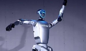 事实上，《新说唱2025》得罪时代少年团严浩翔 爱奇艺副总发文道​歉