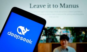据报道，M2、M1剪刀差收窄，最新居民存贷款数据透露哪些信号？